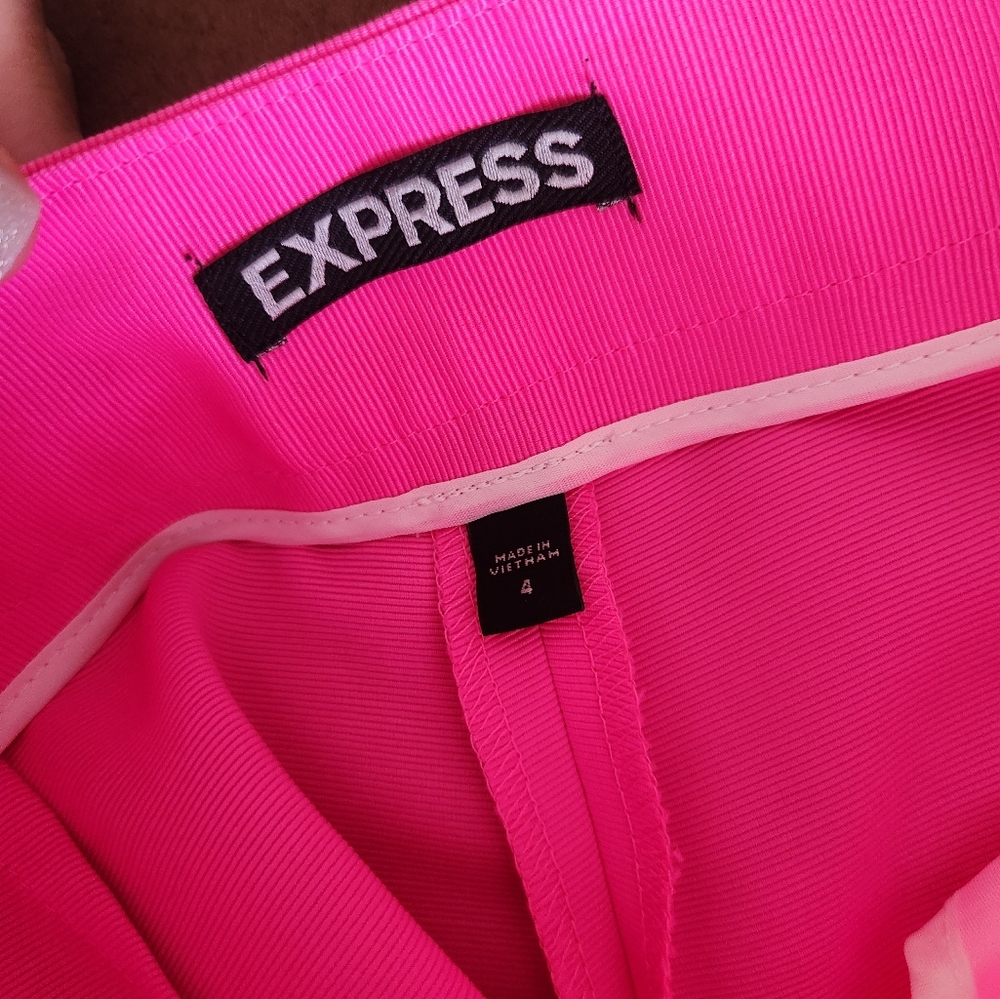 Express shorts - Picture 3 of 4